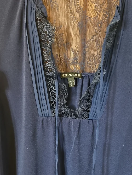 Express Navy Blue Lace-Back V-Neck Sleeveless Blouse - Picture 2 of 3